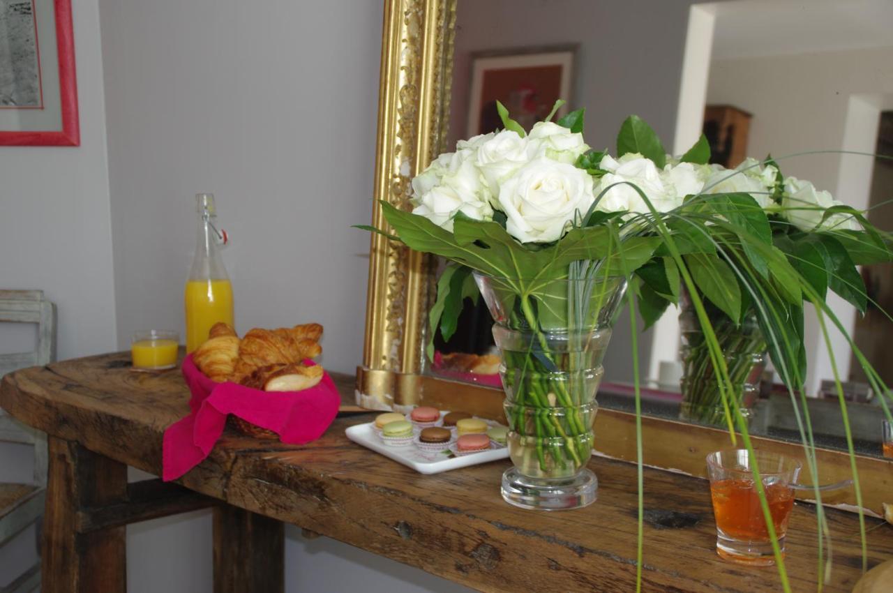 Madeleine Et Cie Acomodação com café da manhã Angers Exterior foto